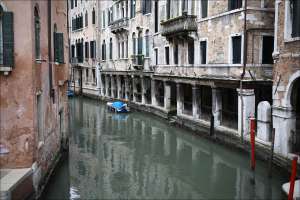 Венеция: дикий профит на паре голых скал
