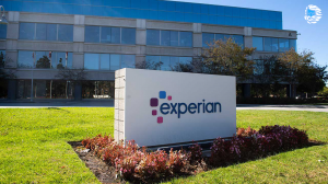 Как крупное кредитное бюро Experian 5 лет зарабатывает на уязвимости в своей системе