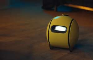 Samsung обновила дизайн домашнего робота-компаньона Ballie и добавила в него проектор