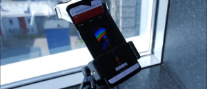 Спектрометр из смартфона, картона и осколка DVD-диска: смотрим на спектры лампочек, фонариков, солнца