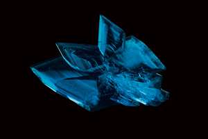 Удивительные и завораживающие фотографии с вихрями и кристаллами из мира химии