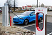 Ford официально запустила доступ к Tesla Supercharger для своих клиентов